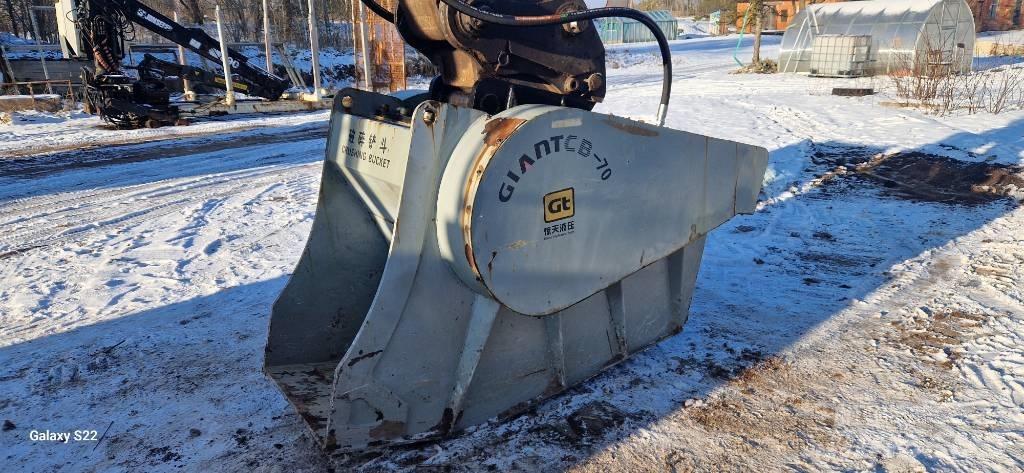 GiANT CB-70 Korpe drobilice