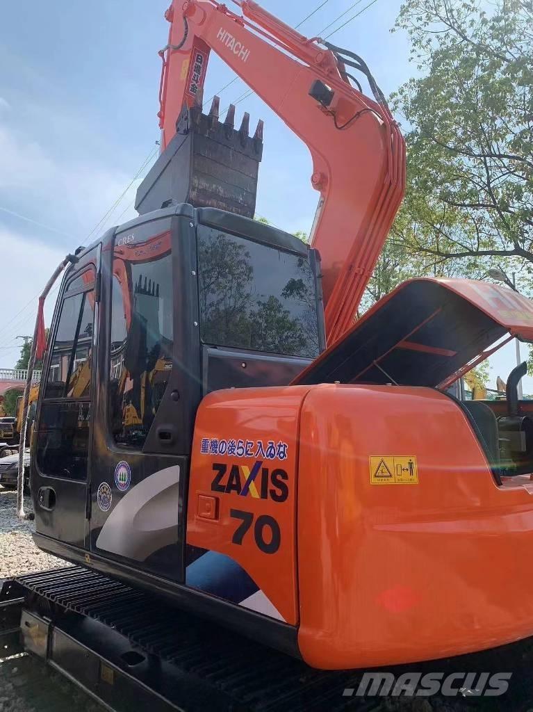 Hitachi ZX 70 Bageri guseničari
