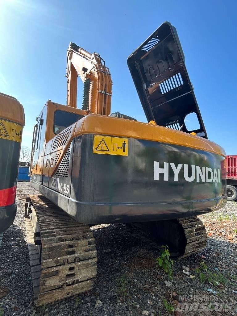 Hyundai 220LC-9S Bageri guseničari