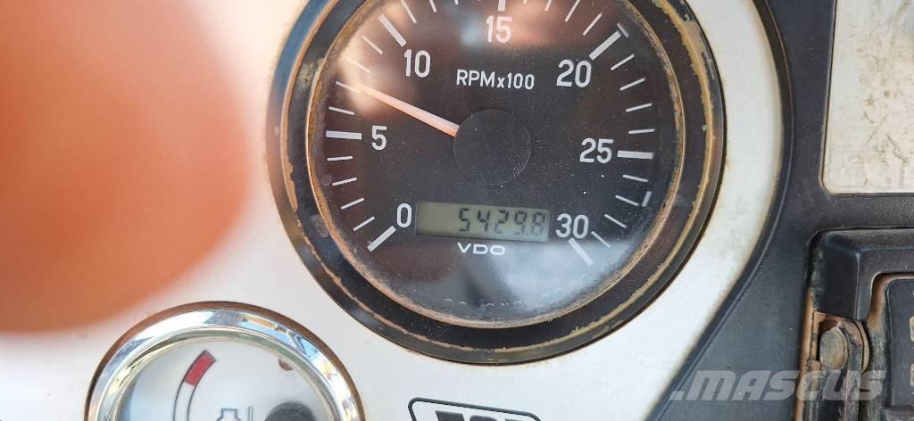 JCB 3 CX Rovokopači