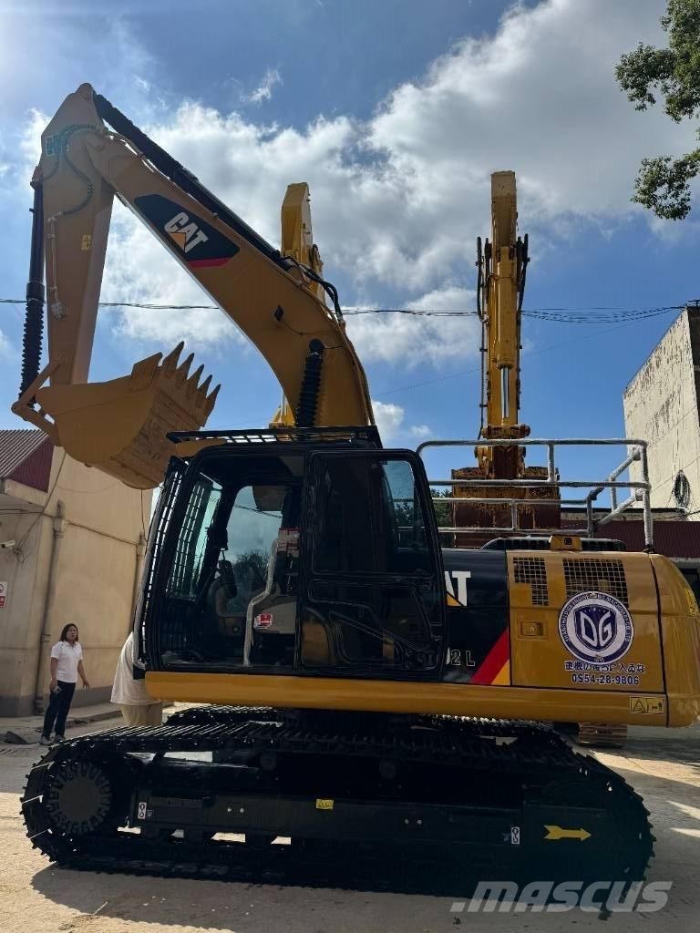 CAT CAT320D Bageri guseničari