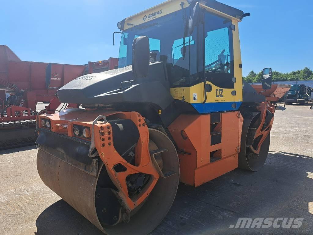 Bomag BW174 AP-4 AM Valjci sa duplim bubnjem