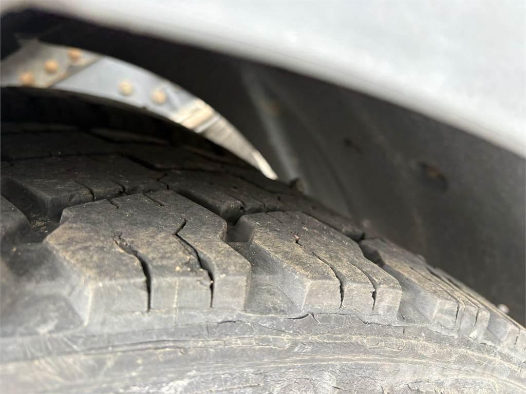 Scania R 12 L Kamioni-šasije