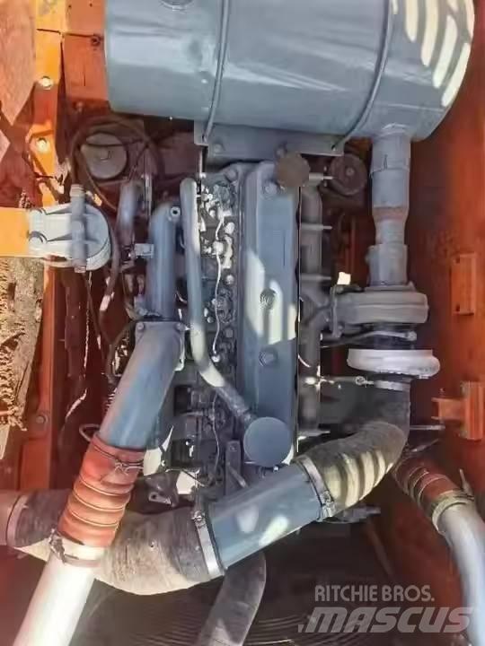 Doosan DX225LC Bageri guseničari