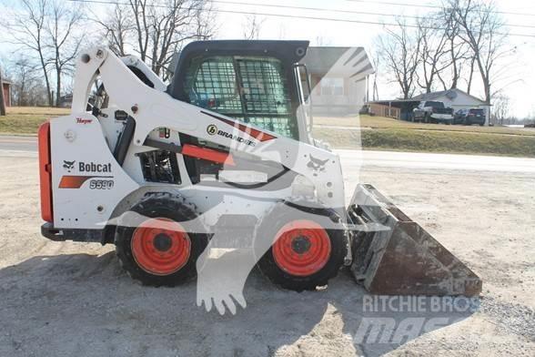 Bobcat S590 Skid steer mini utovarivači