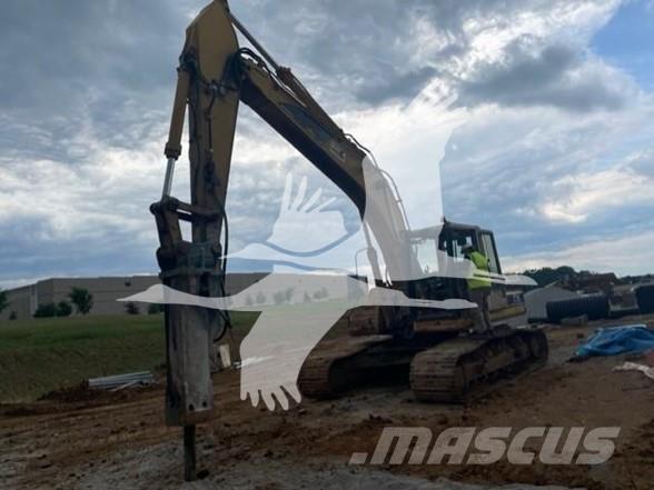 CAT 322BL Bageri guseničari