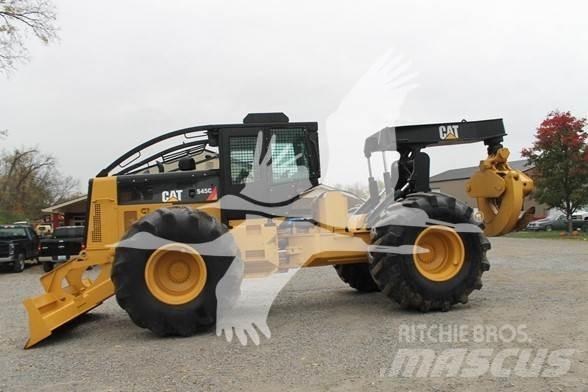 CAT 545C Skideri