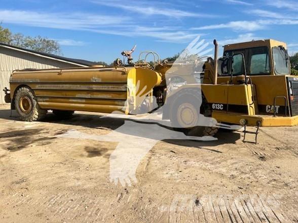 CAT 613C Kamioni za vodu
