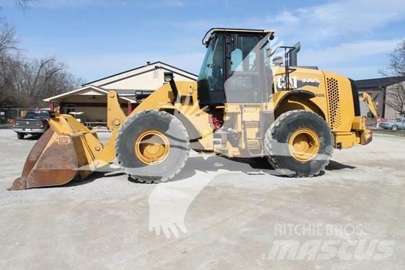 CAT 950M Utovarivači na točkove