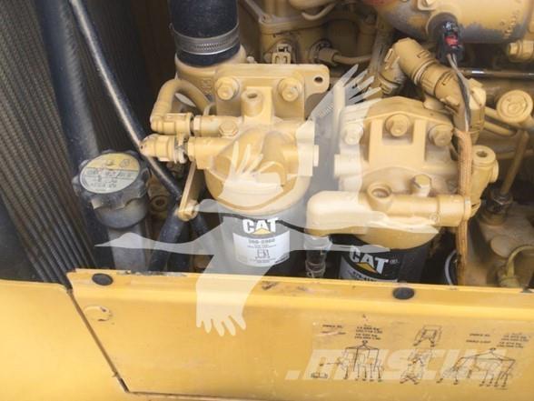 CAT D6K2 LGP Buldožeri guseničari