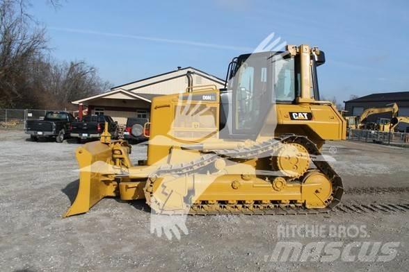 CAT D6N XL Buldožeri guseničari