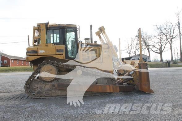 CAT D6R XL III Buldožeri guseničari