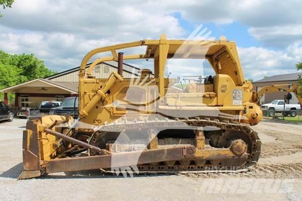 CAT D7F Buldožeri guseničari