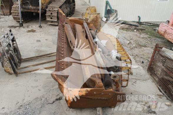 CAT D8R Buldožeri guseničari