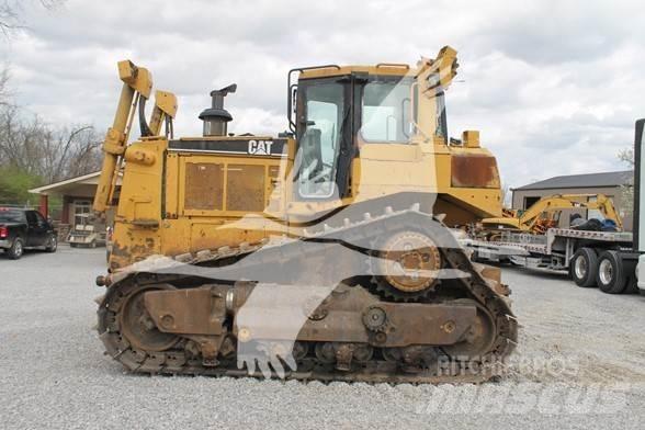 CAT D8R II Buldožeri guseničari