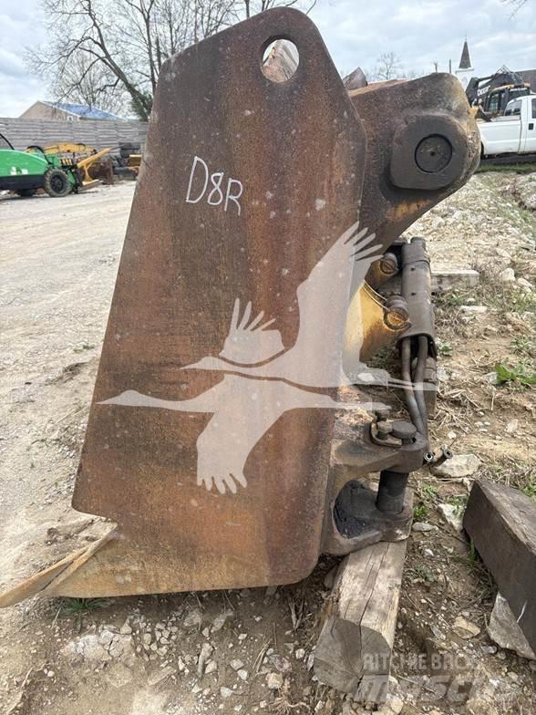CAT D8R II Buldožeri guseničari