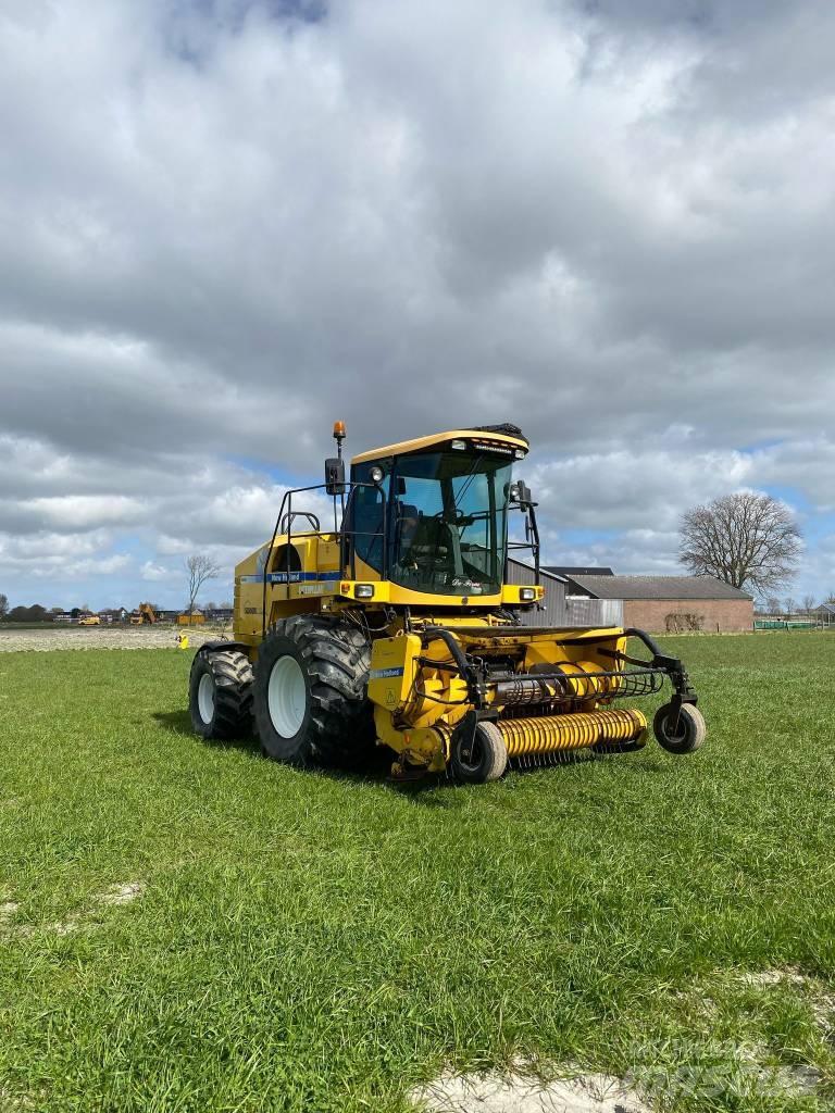 New Holland FX 60 Mašine za stočnu hranu sa sopstvenim pogonom