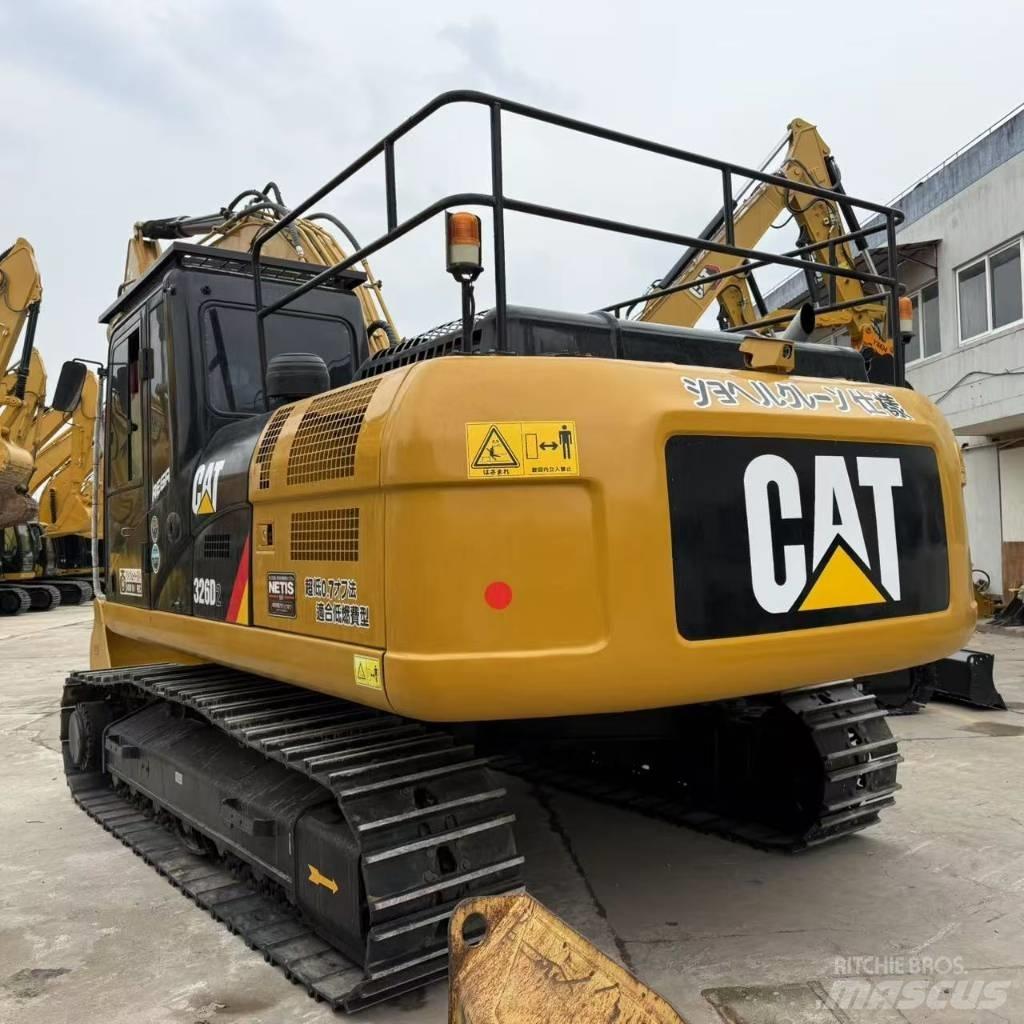 CAT 326D2 Midi bageri 7t – 12t