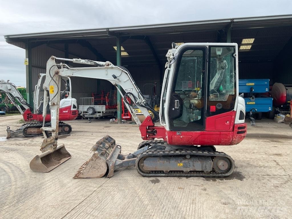Takeuchi TB 230 Mini bageri < 7t