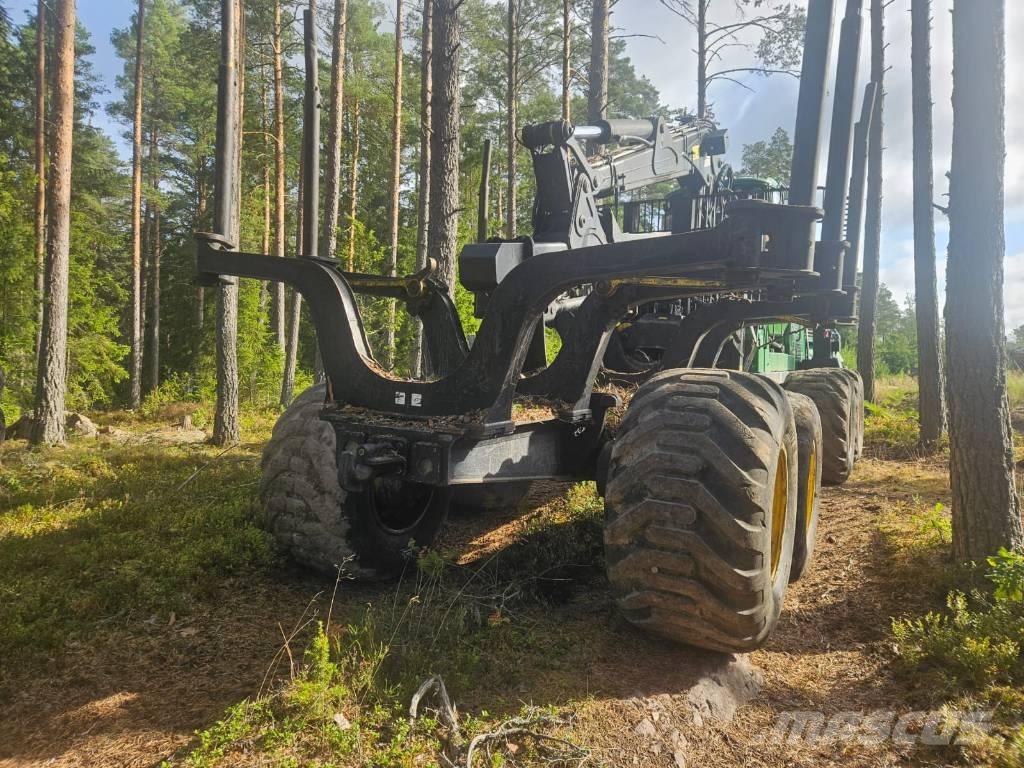 John Deere 1510G Forvarderi