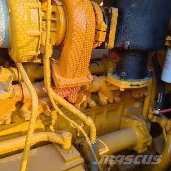 Shantui SD22 Buldožeri guseničari