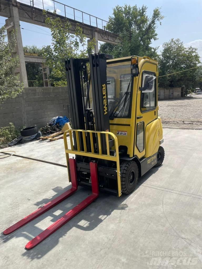 Hyster J1.5UT Električni viljuškari