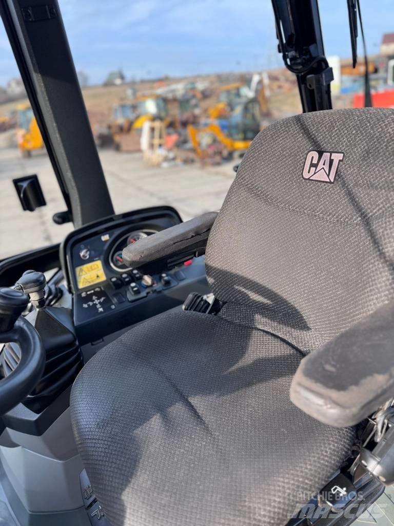 CAT 428 E Rovokopači