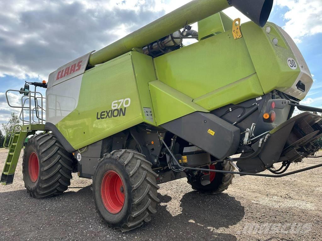 CLAAS Lexion 670 Kombajni