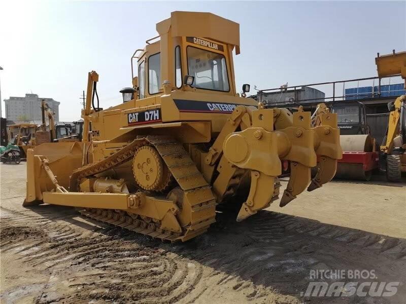 CAT D 7 H Buldožeri guseničari