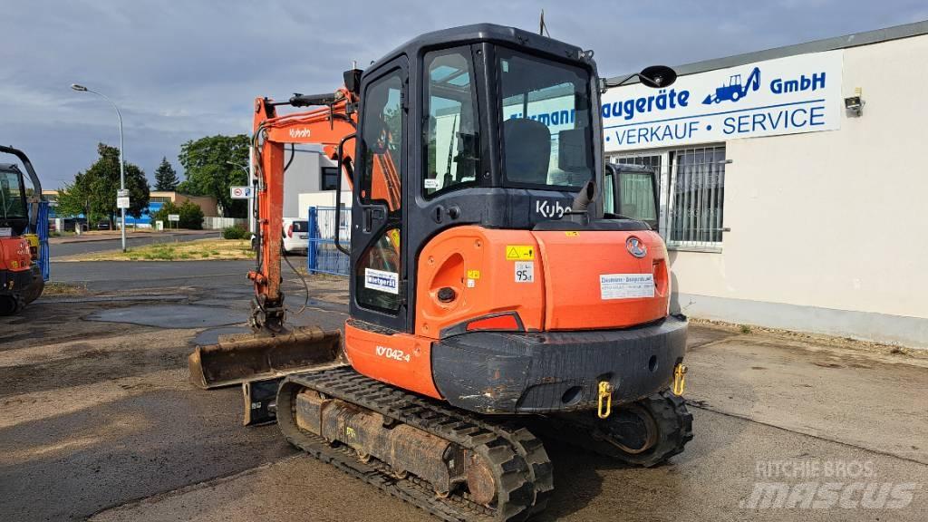 Kubota KX042-4 GLS 2 Mini bageri < 7t