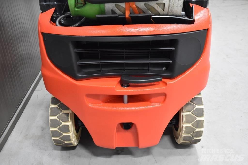 Linde H 16 T - 01 Plinski viljuškari