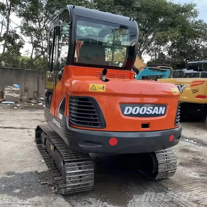 Doosan DX55-9C Mini bageri < 7t
