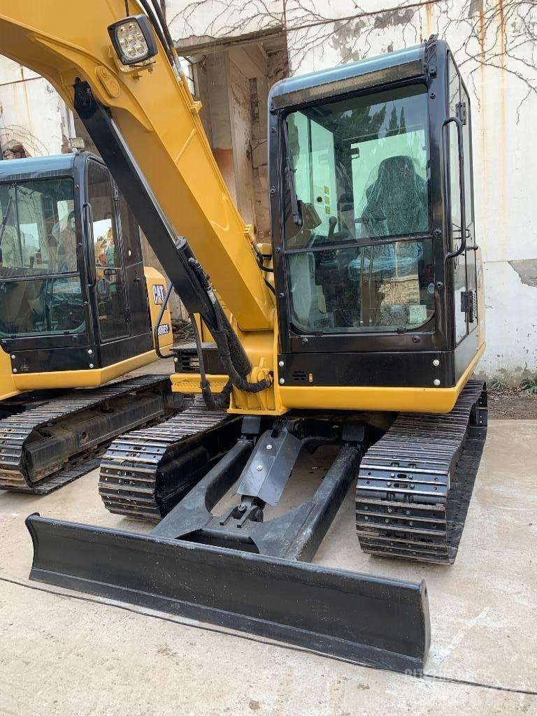 CAT 305.5E2 Bageri guseničari