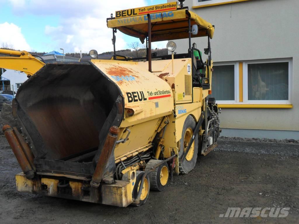 Demag DF 65 P Asfaltni finišeri