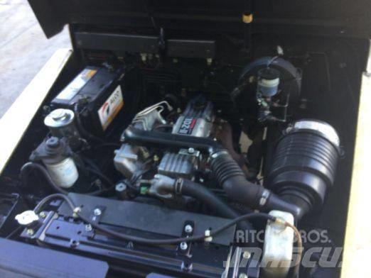 Toyota 02-2TD25 Ostalo