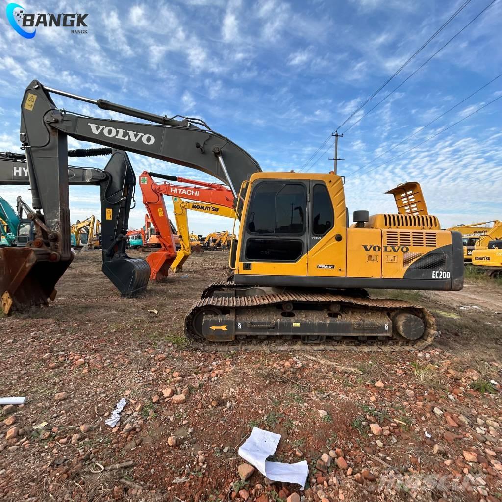 Volvo EC200B Bageri guseničari