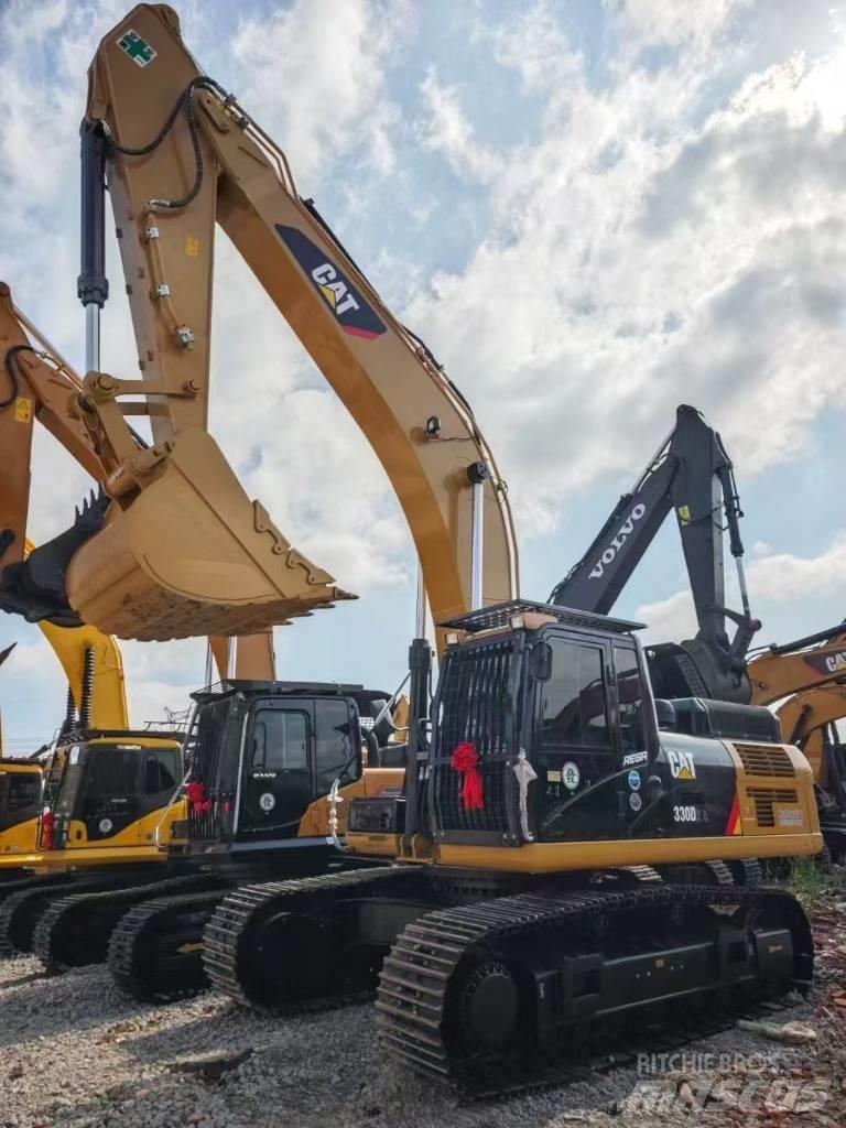 CAT 330D2L Bageri guseničari