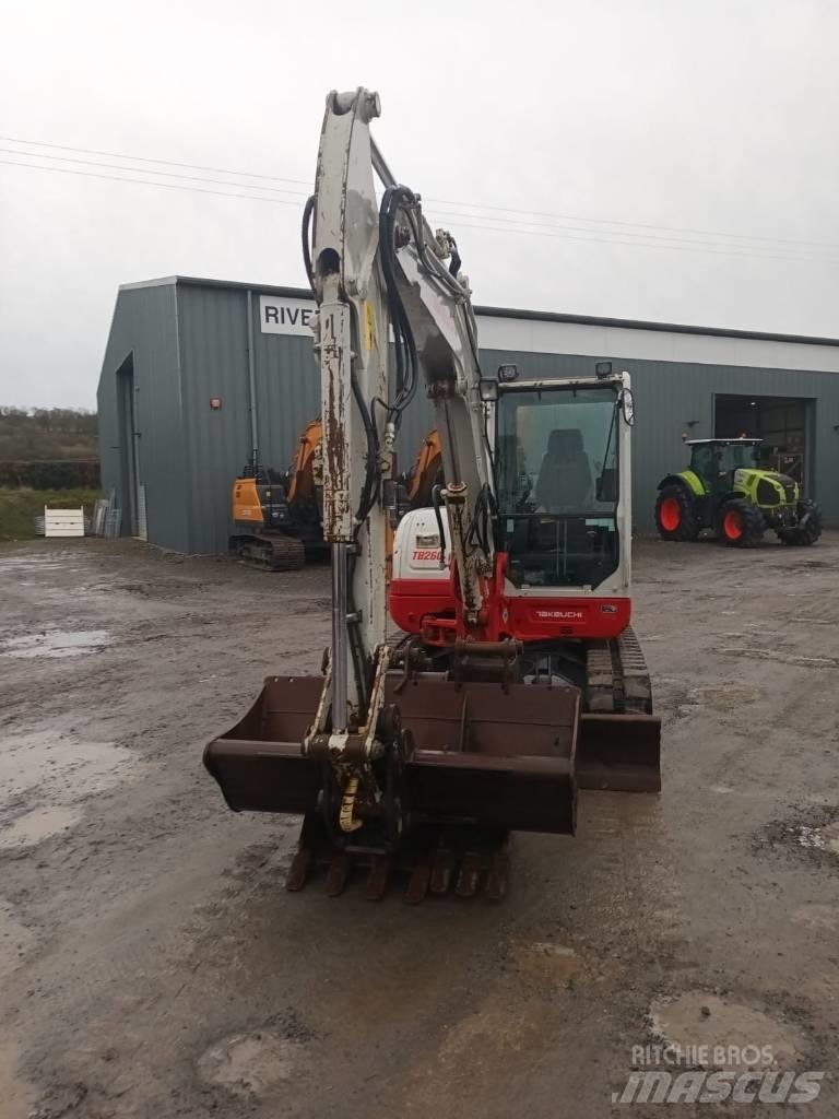 Takeuchi TB 260 Mini bageri < 7t