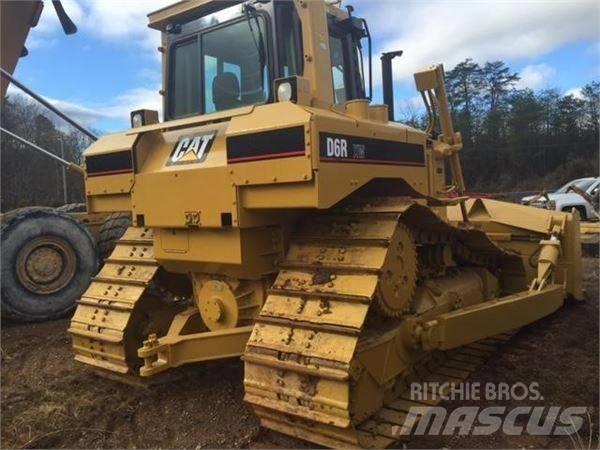 CAT D 6 R Buldožeri guseničari