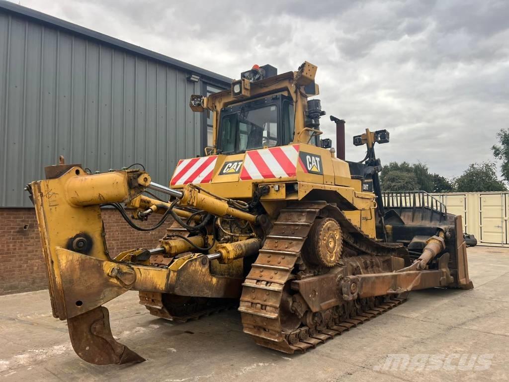 CAT D 9 T Buldožeri guseničari