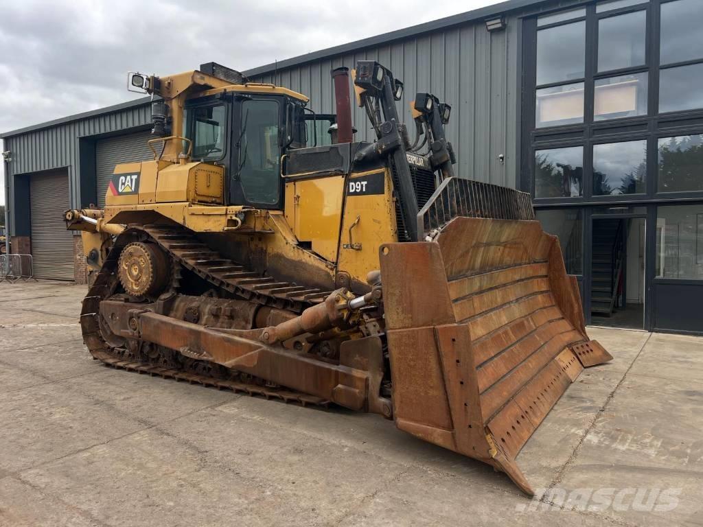 CAT D 9 T Buldožeri guseničari