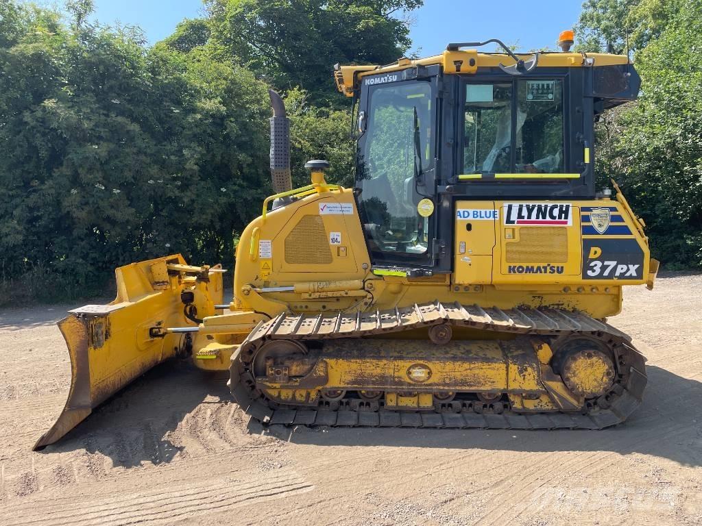 Komatsu D 37 PX-24 Buldožeri guseničari