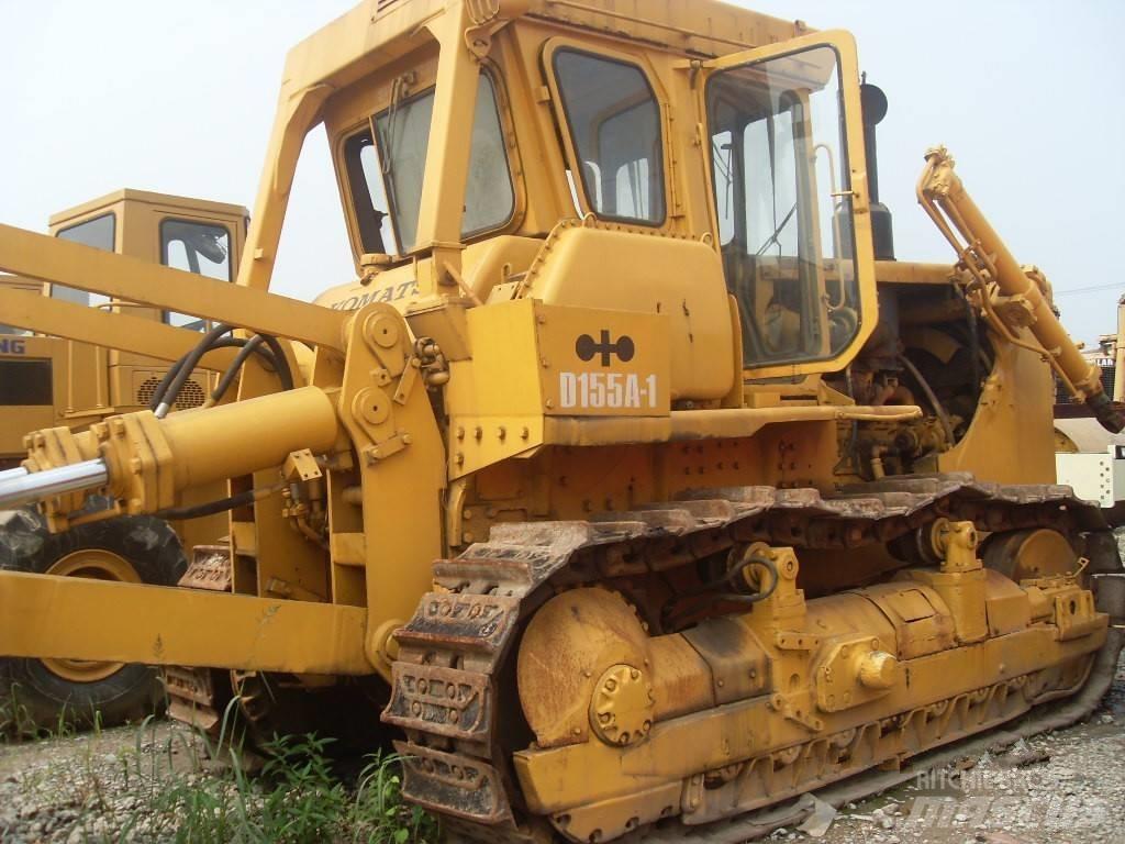 Komatsu d155a-1 Crawler dozers