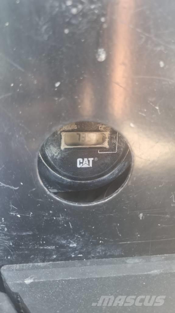 CAT 305.5 Mini bageri < 7t