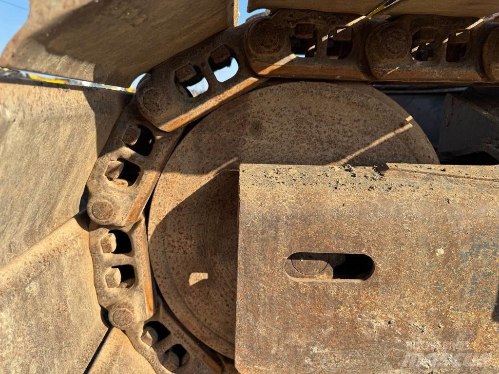 Komatsu PC 138 Bageri guseničari