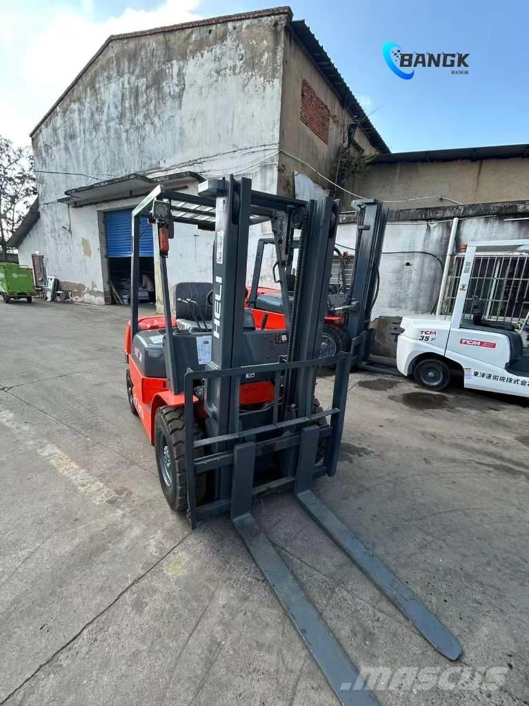 Heli CPC 30 Dizelski viljuškari