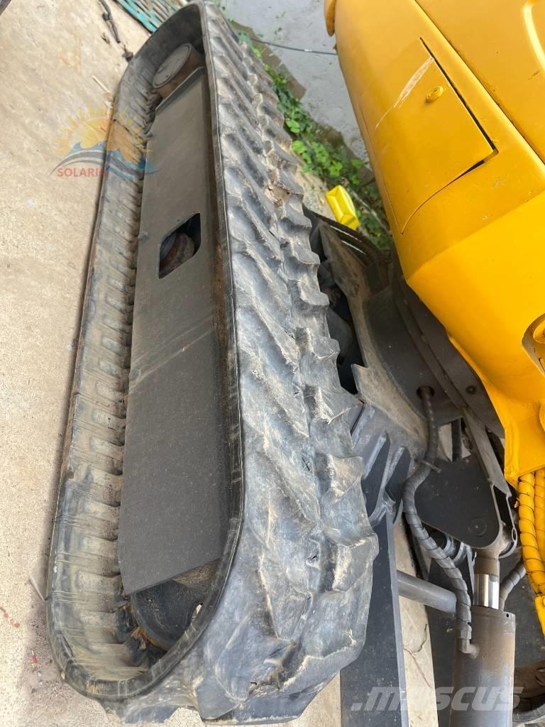 Komatsu PC20MR-3 Mini bageri < 7t