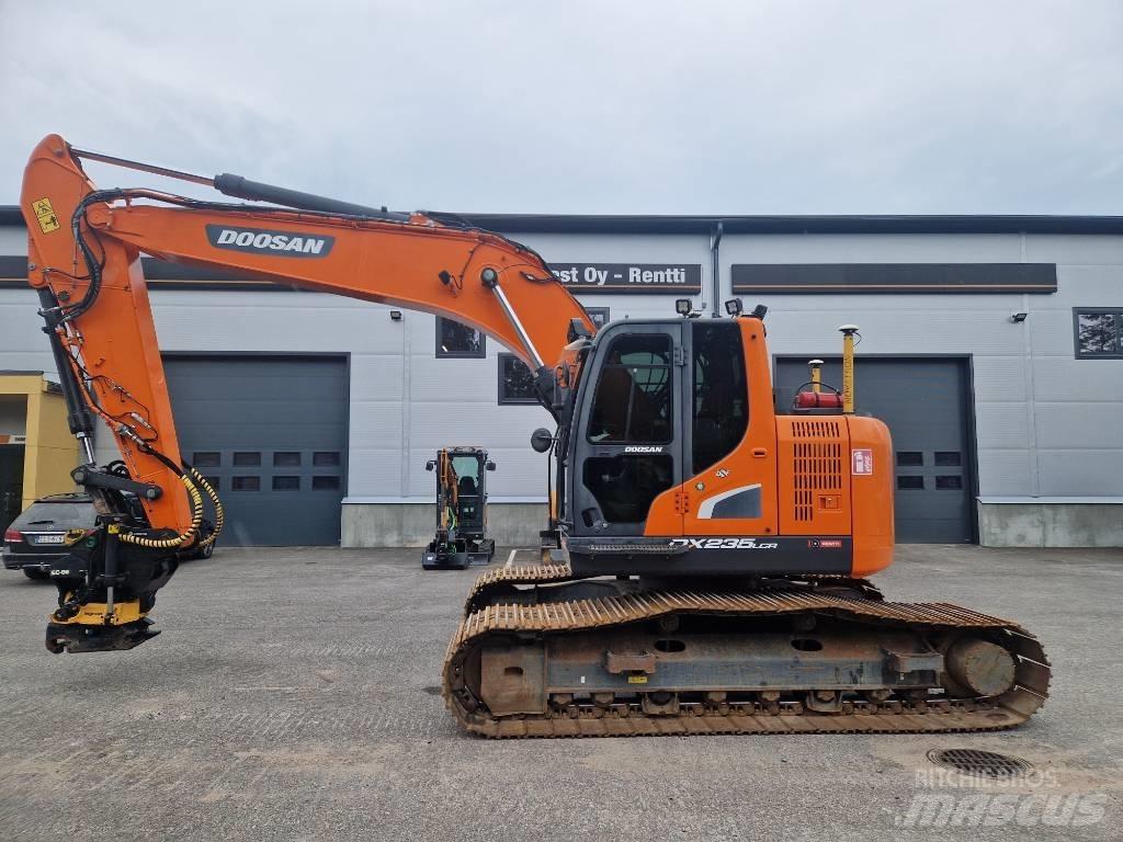 Doosan DX 235 LCR-5 Bageri guseničari
