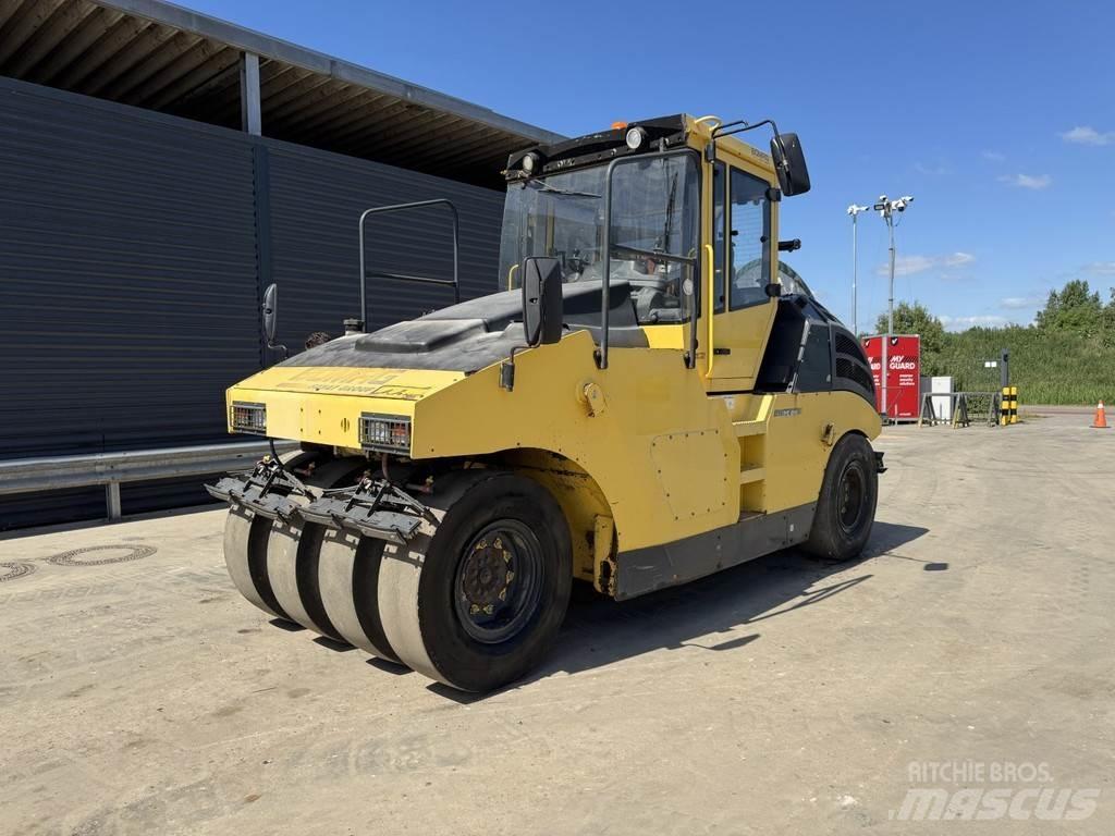 Bomag BW 25 RH Gumeni valjci na točkovima