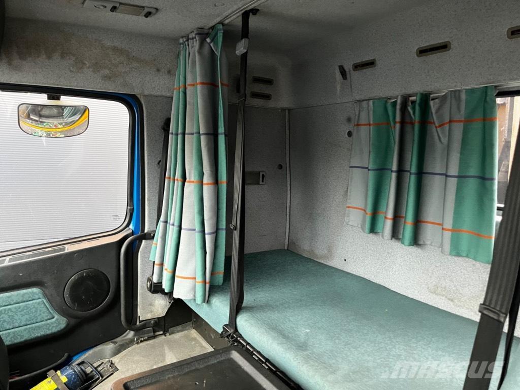 Volvo FM 12 420 Rol kiper kamioni sa kukom za podizanje tereta